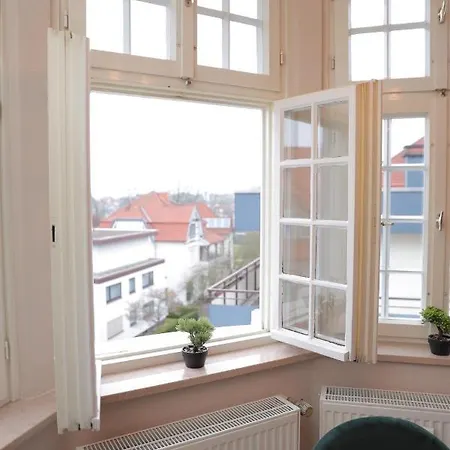 Augusta Am Kurpark באד זאלצפלן