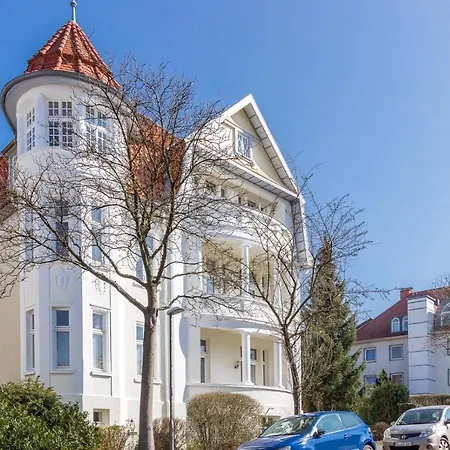 Augusta Am Kurpark Apartment *